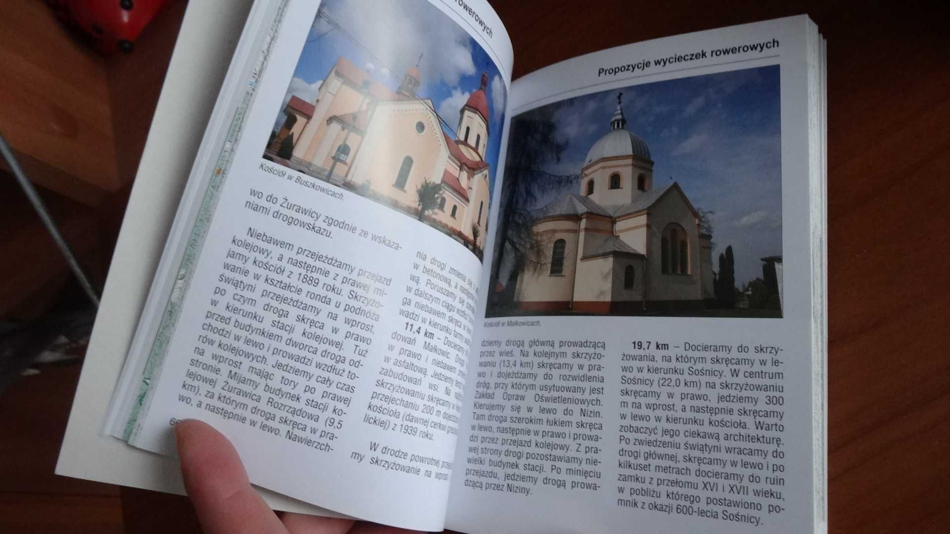 Przewodnik rowerowy "Rowerem po Ziemi Przemyskiej" NOWY + GRATIS mapa