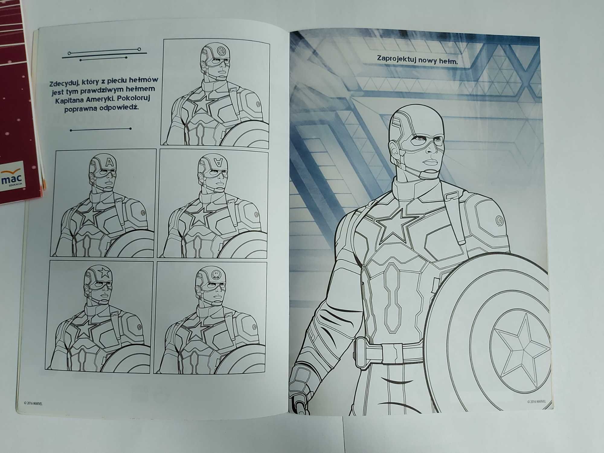 MARVEL Avengers - książeczka z naklejkami