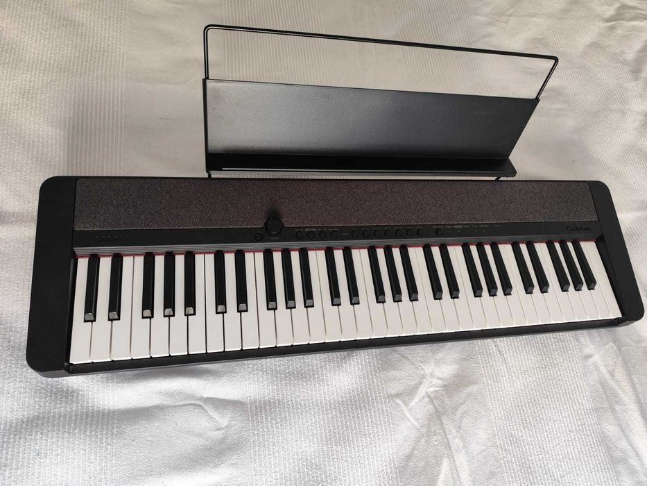Piano Casio CT-S1 (como novo, na sua caixa)