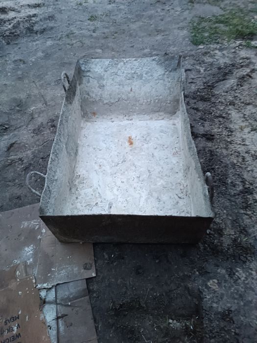 Бадя для бетону  металева