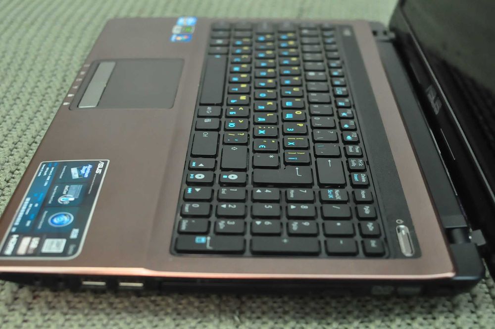 Мощный ноутбук Asus X53 (Core i5/16Gb/500Gb/NVIDIA 2Gb)