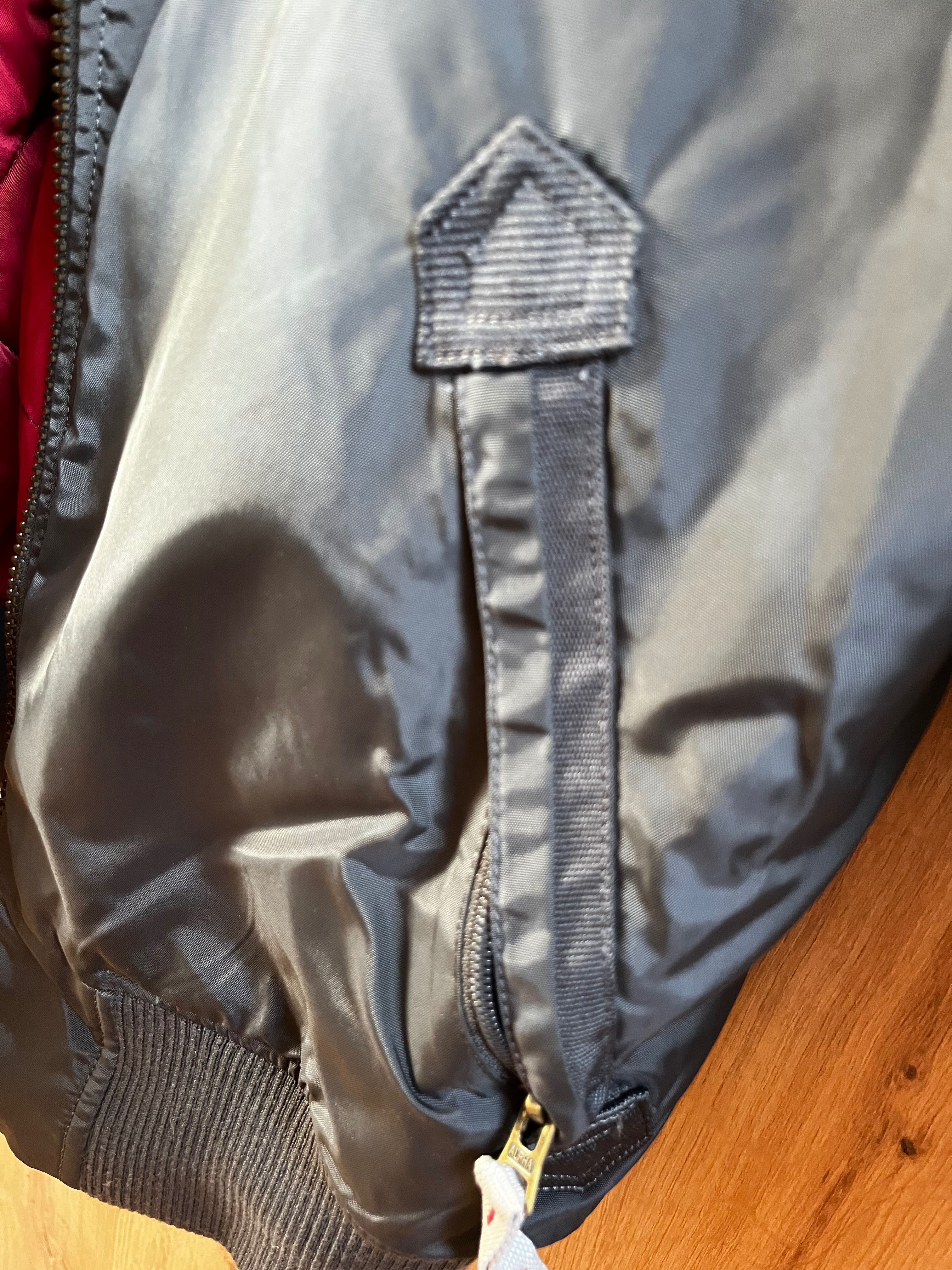 ALPHA INDUSTRIES Kurtka 'Injector’ ciemno szary / M