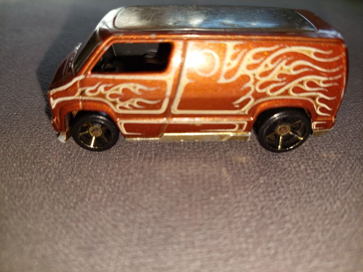 Hot wheels Custom '77 Dodge Van