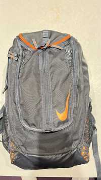 Рюкзак Nike!