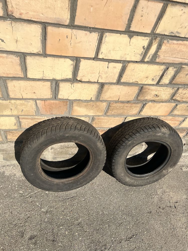 Зимові шини б/у NOKIAN W+ 185/70 R14 88T, 2 шт