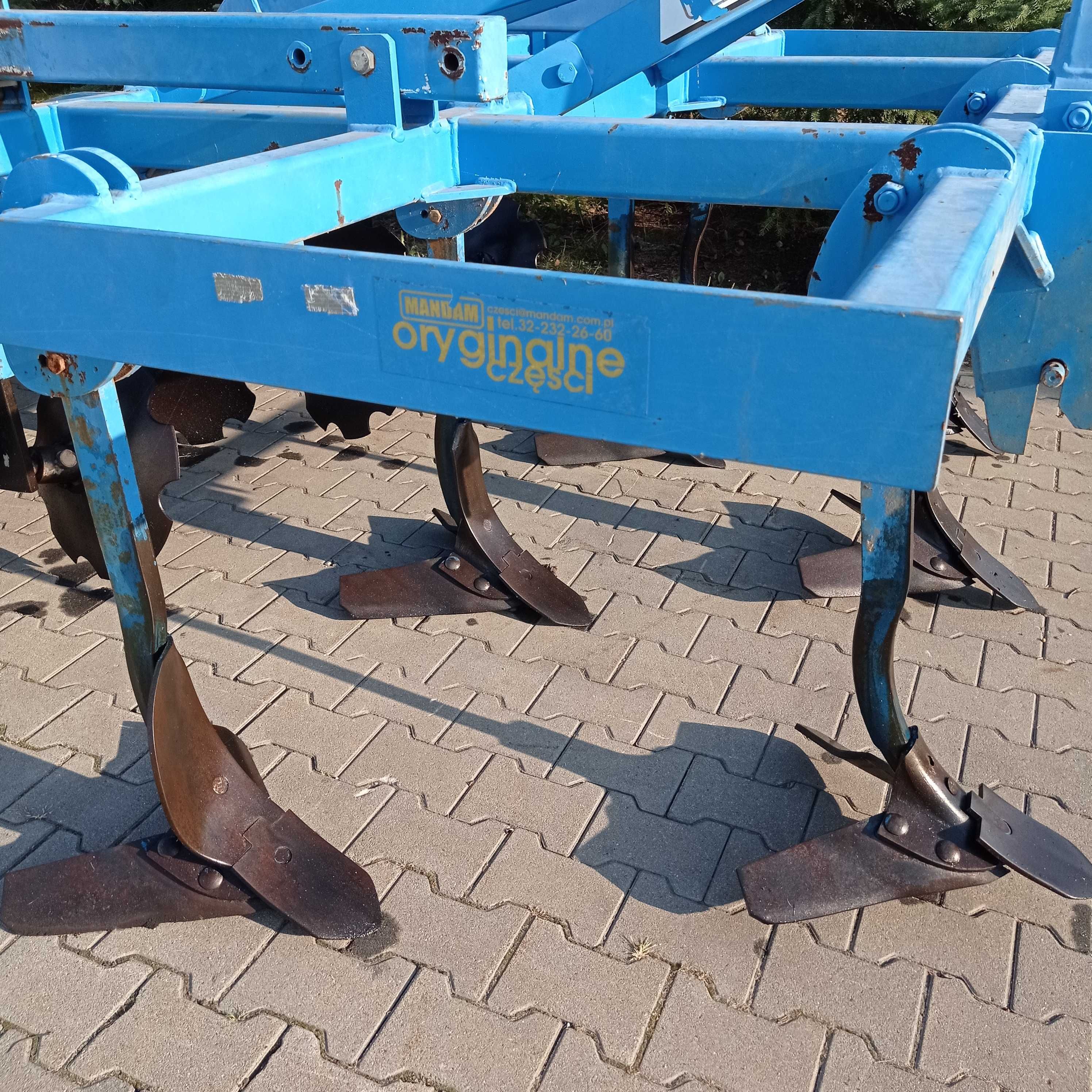 Kultywator uprawowo-ścierniskowy MANDAM KUS-3,0B