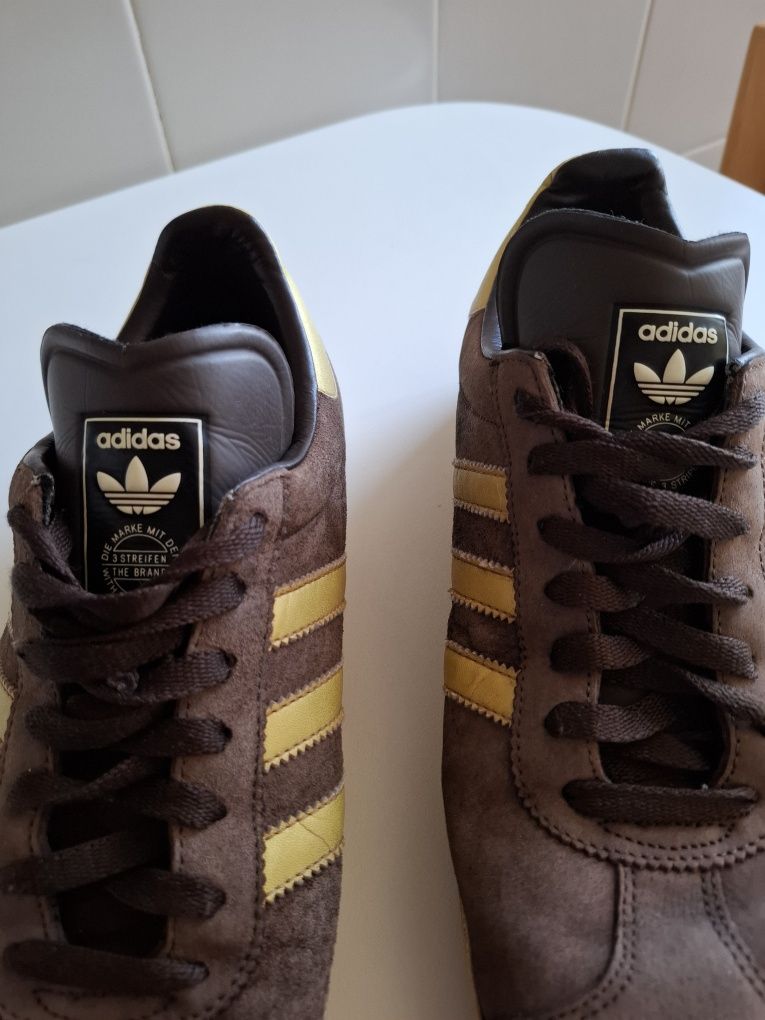 Ténis Adidas Gazelle, tamanho 44