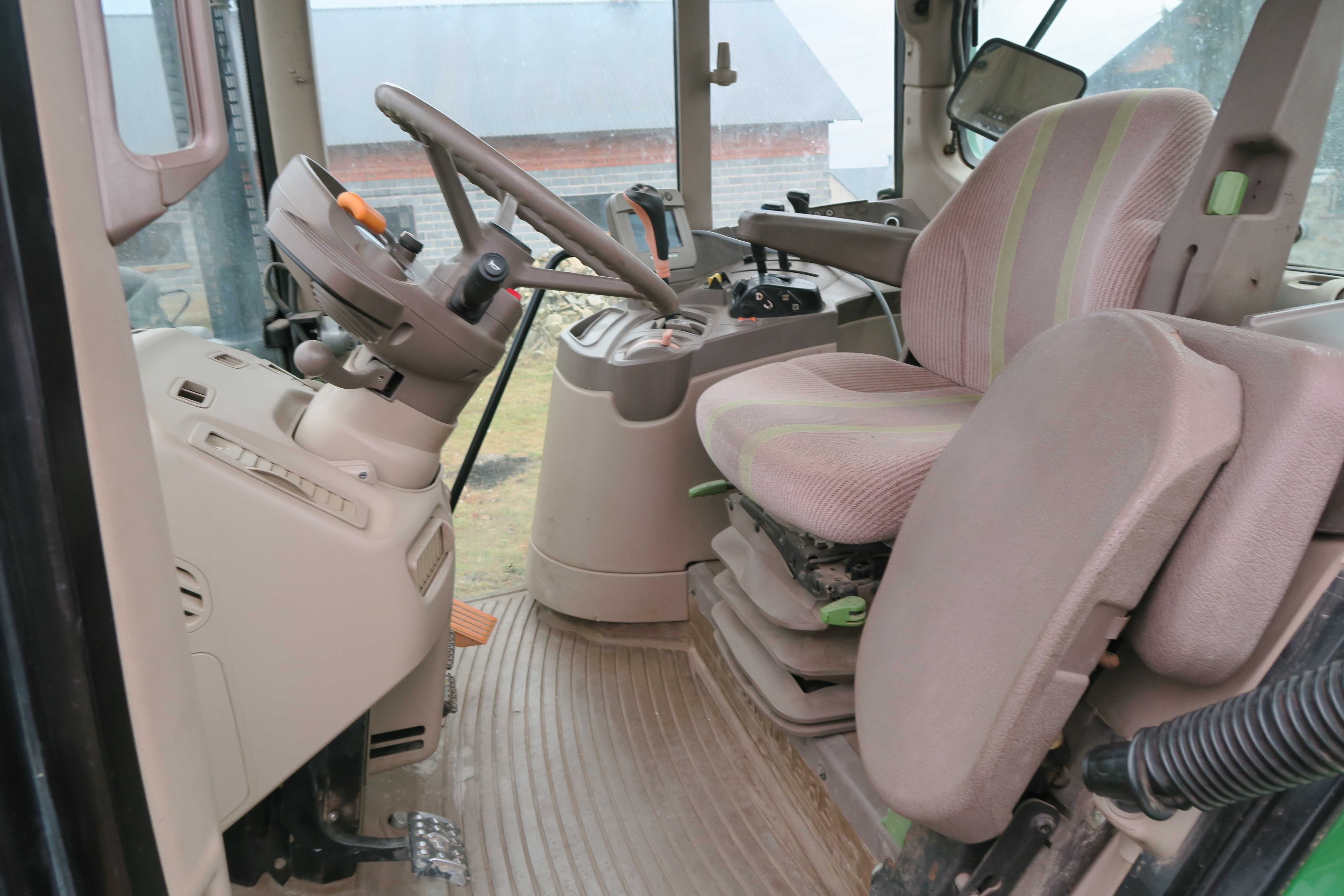 Ciągnik John Deere 6930 Premium