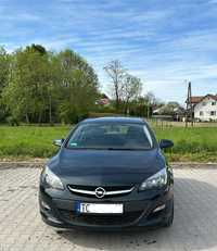 Opel Astra Opel Astra J Active 2014 · 168 100 km · 1364 cm3 · Benzyna+LPG