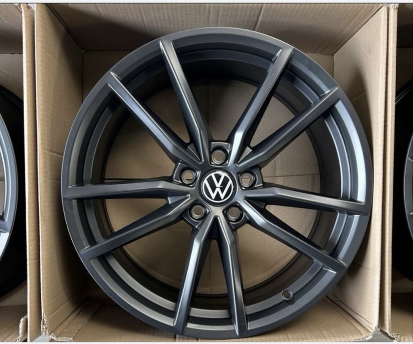 Vw T-Roc Passat B8 Golf alufelgi Pretoria 19 cali Nowe Oryginał 2024