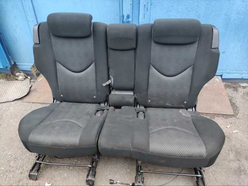 Сиденья комплект Toyota RAV4 (2006-2011) ВНЕДОРОЖНИК 2ADFHV 2007