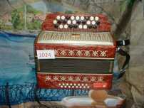 Acordeao para venda N, 1024