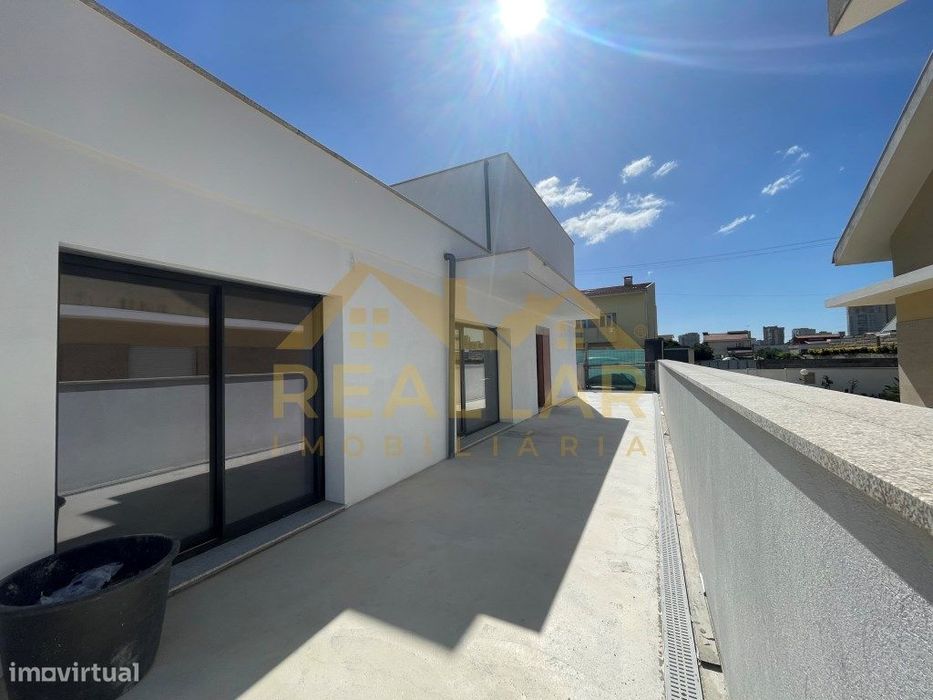 Moradia T3 Térrea em Aver-o-Mar - Conforto e Modernidade Perto do Mar