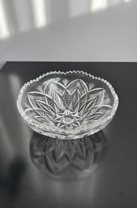 Кришталева салатниця часів срср