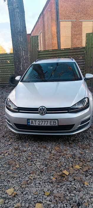 Продам  автомобіль Volkswagen golf 7. 1.6 TDI універсал 2014р автомат