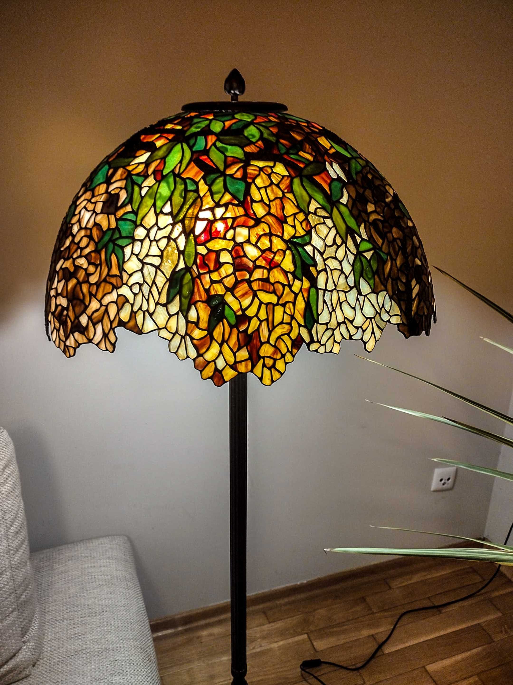 Lampa witrażowa stojąca