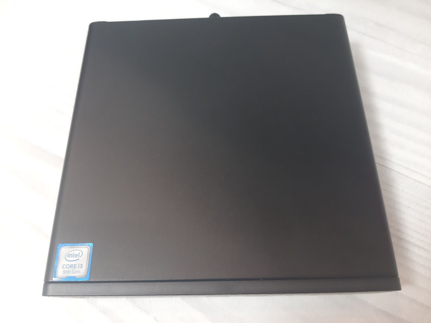 ПК (неттоп) HP prodesk 400 g5, i3 9100T, 8gb DDR 4 2666 mhz, 256gb m.2