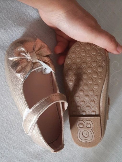 Sabrinas de menina Tamanho 24 (novas)