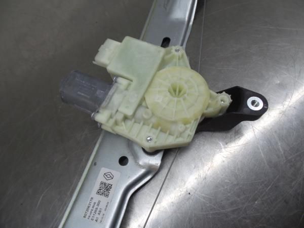 Elevador vidros frente direito RENAULT Kadjar (HA_, HL_)