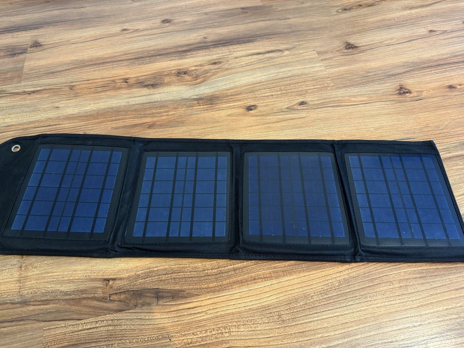 Портативна сонячна панель Altek 14W