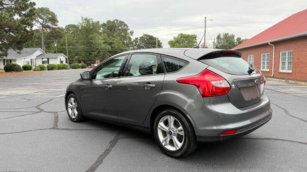Ford Focus      2013