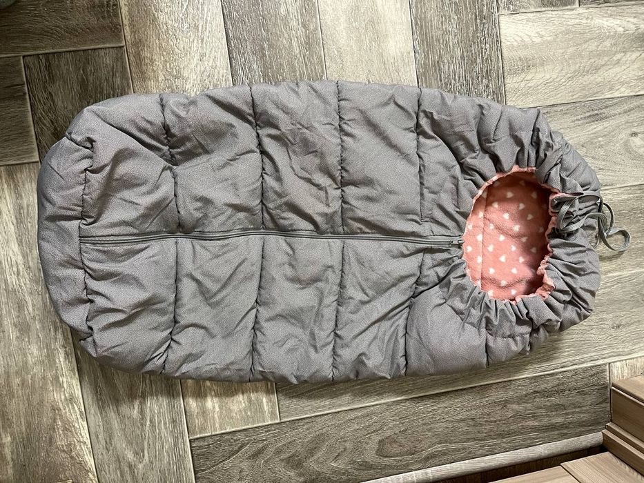 Продам теплый конверт в коляску