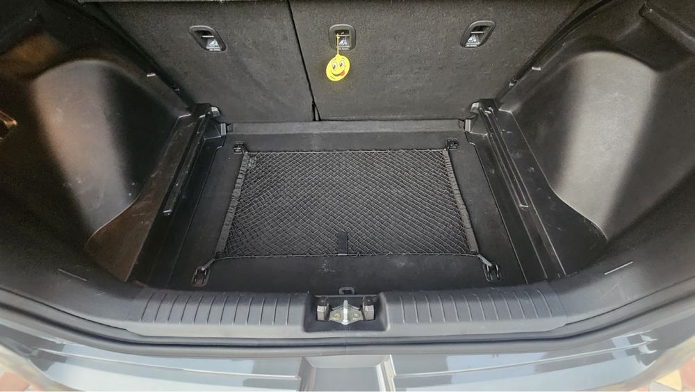 Продам HYUNDAI VENUE Avtomat