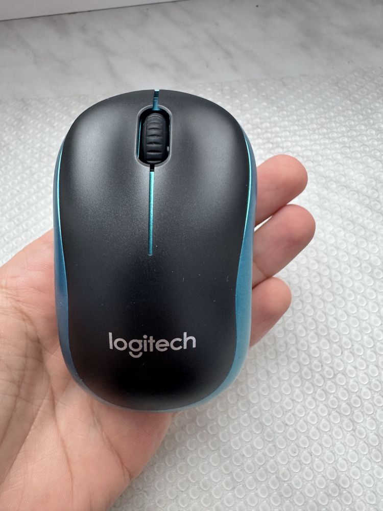 Миша бездротова Logitech