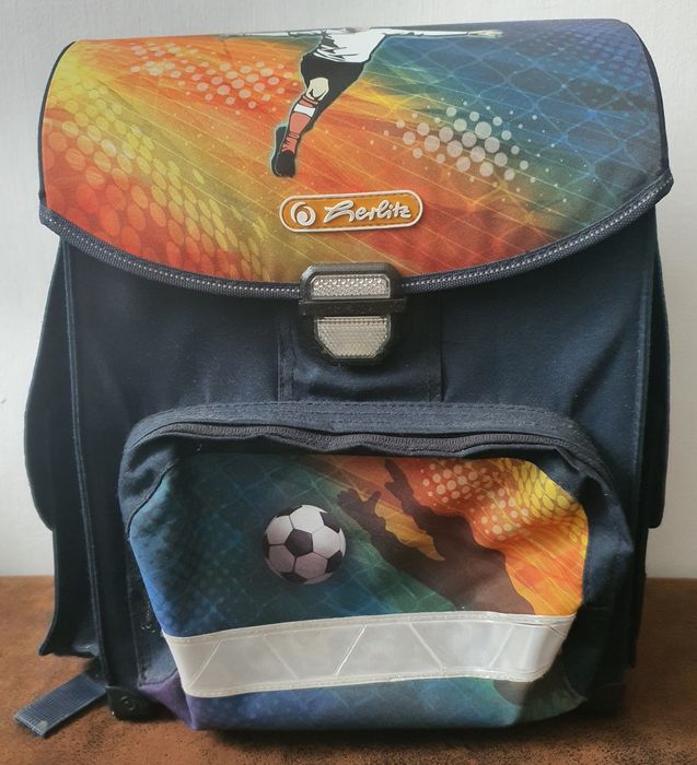 Tornister dla małych fanów piłki, b.lekki