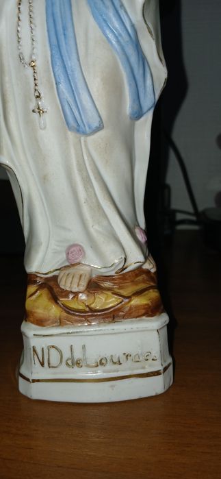 Figurka starą sprzedam