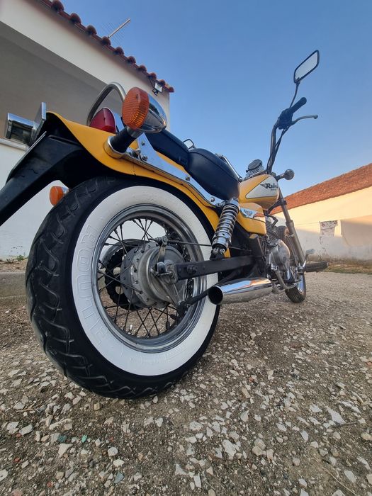 Honda rebel 125cc Bicelindrica