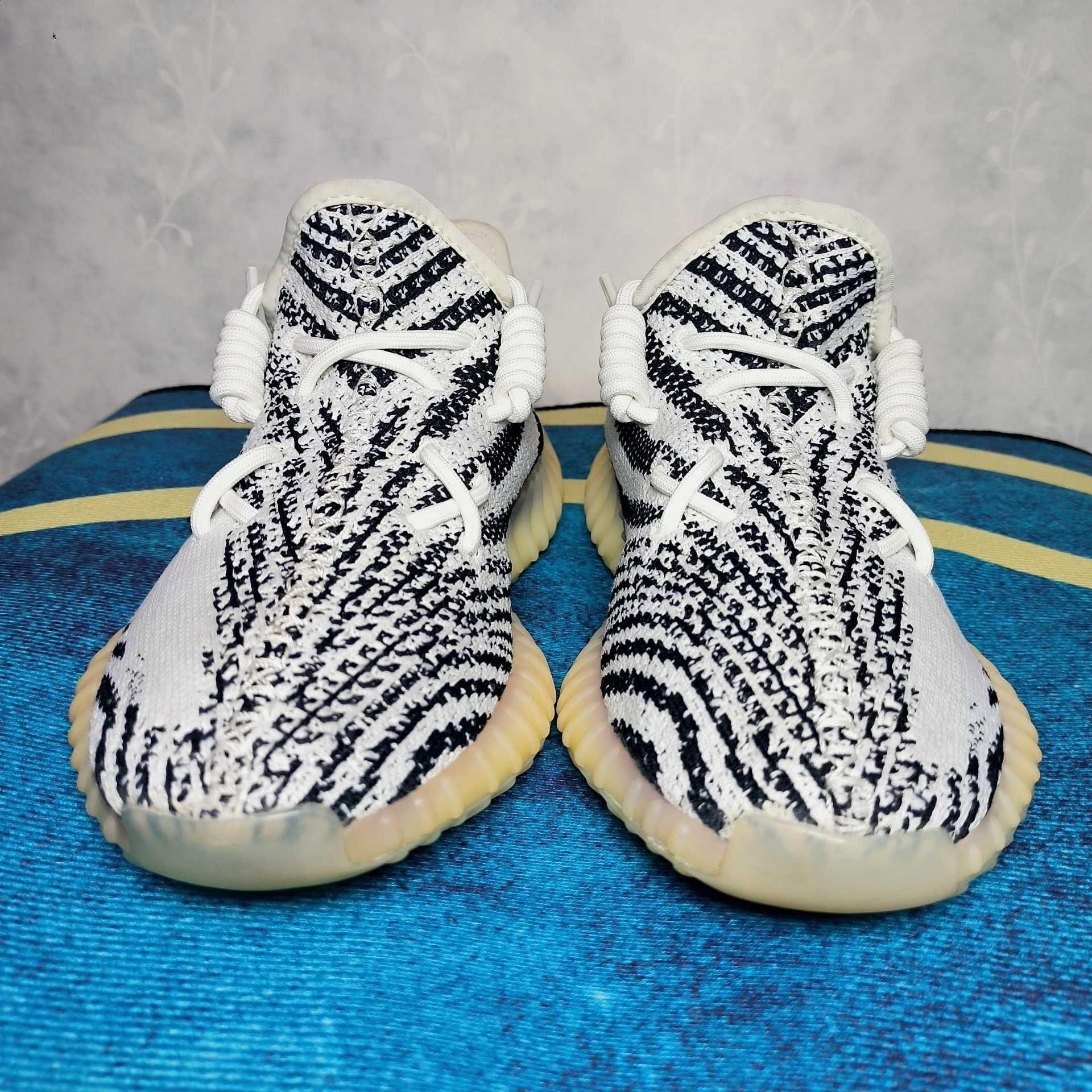 Buty męskie adidasYeezy Boost 350V2 Zebra nowy  R.43