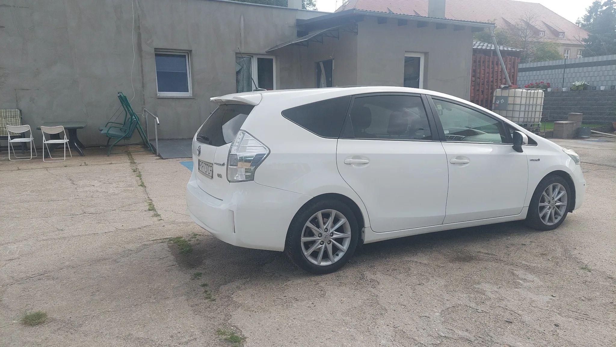 Toyota Prius+ Toyota Prius Plus