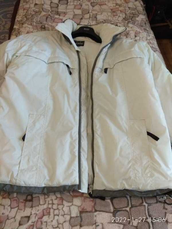 Куртка мужская зимняя 52-54 р. легкая и очень теплая