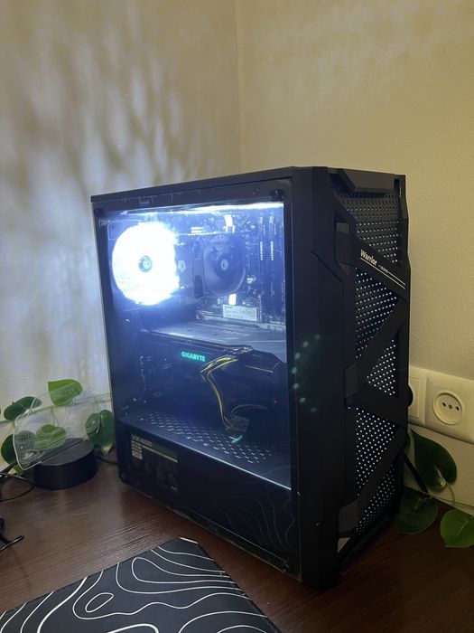 Продам ігровий пк відеокарта рх5500хт проц р5 5500 озу 16гб ддр4