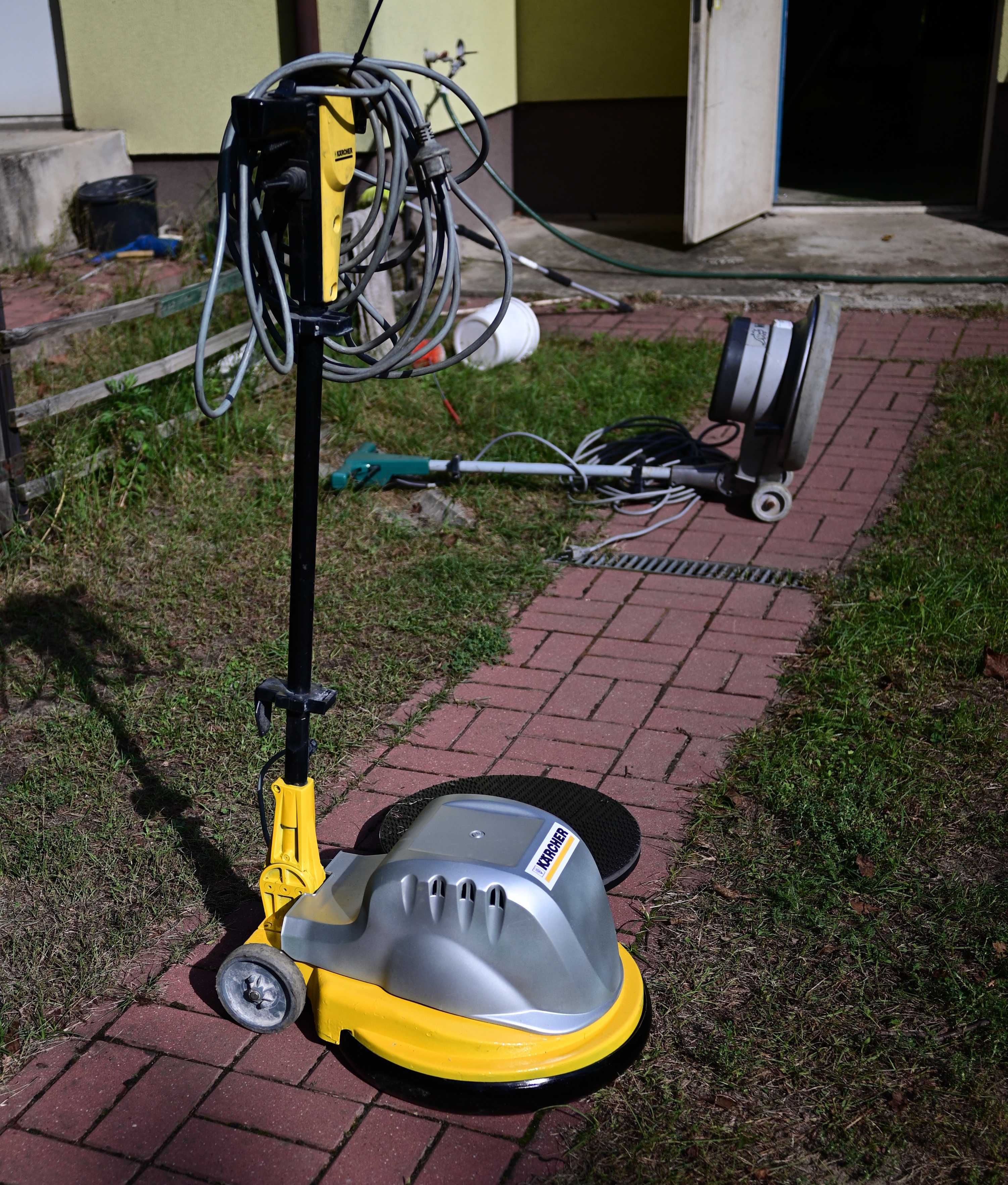 cykliniarka polerka karcher