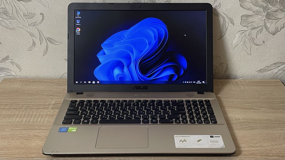 Ноутбук Asus VivoBook Max F541N / 4 ядра / Nvidia GeForce 810M / SSD