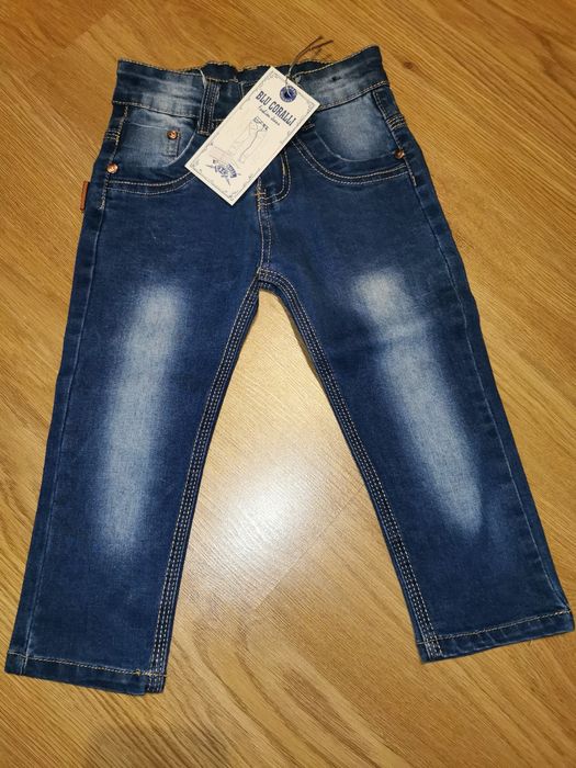 Calças de bebé NOVAS