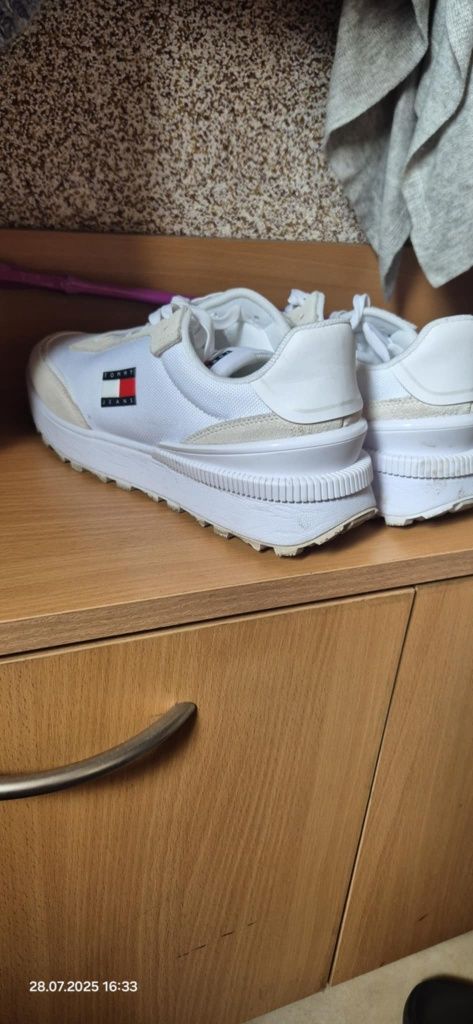 Buty tommy 41 rozmiar