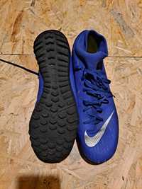 Nike mercator rozmiar 42