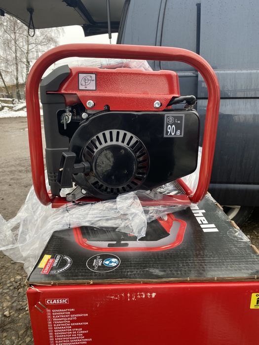 Продам бензиновий генератор Einhell TC-PG 10 / E5.   Є різні моделі