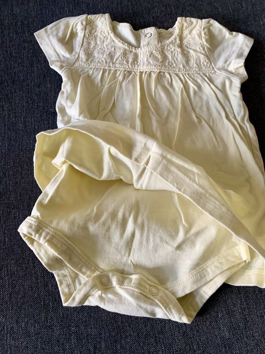 Letnia sukienka body Sukienkobody krótki rękaw 6-9 mcy