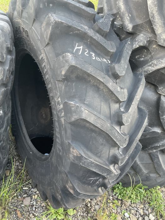 Шини 16.9r28 (420/85r28)