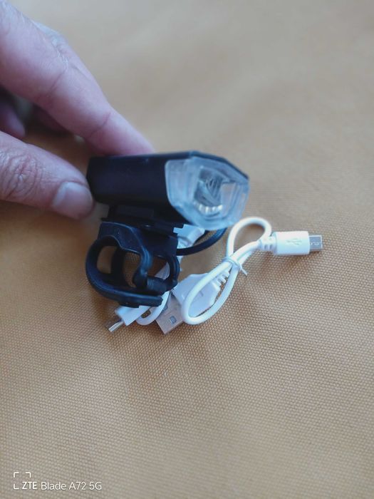 vários acessórios para bicicleta novos