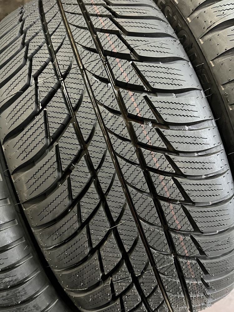 225/50/17 R17 Bridgestone Blizzak LM001 RSC 4шт новые зима