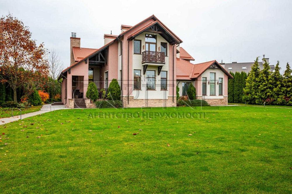 Оренда будинку з виходом до річки в КМ Світанок 2 село Плюти 380 м2