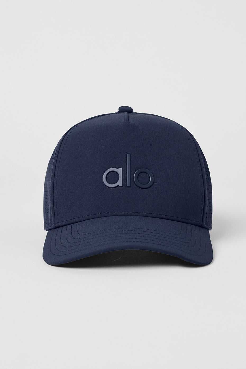 Кепка Alo Yoga Performance District Trucker Hat Navy