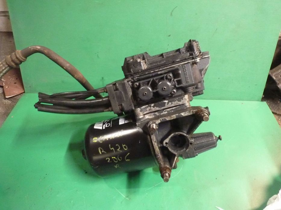 osuszacz powietrza aps scania r420  2006r