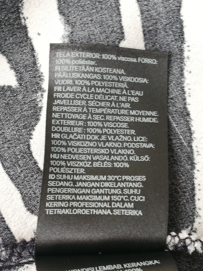 Vestido H & M, tamanho 42