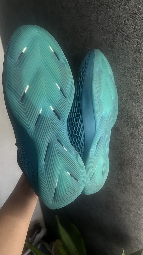Кросівки  adidas Ae 1 Low 46.5 ( 31 см) оригінал